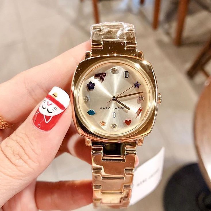 Marc jacobs hybrid watch on sale harga