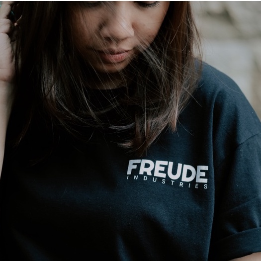 Kaos Distro Freude Text