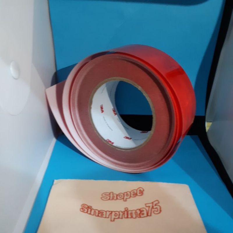 

Lakban Reflector tpae 3M Merah