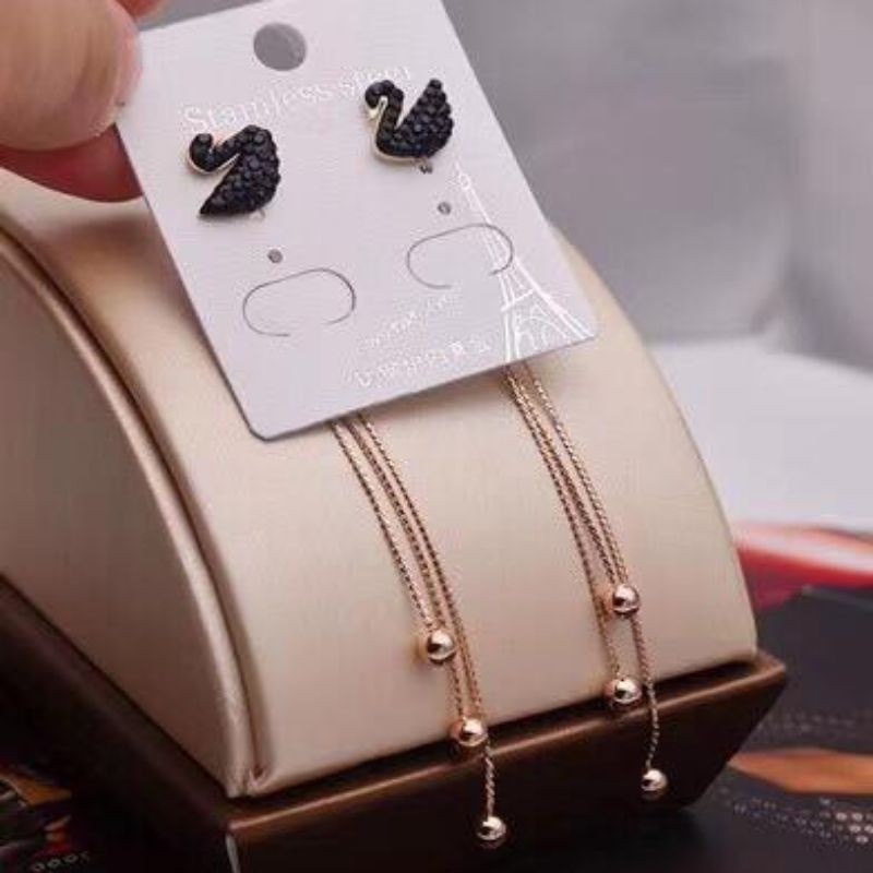 anting swan titanium/anting panjang swan titanium impor anti karat
