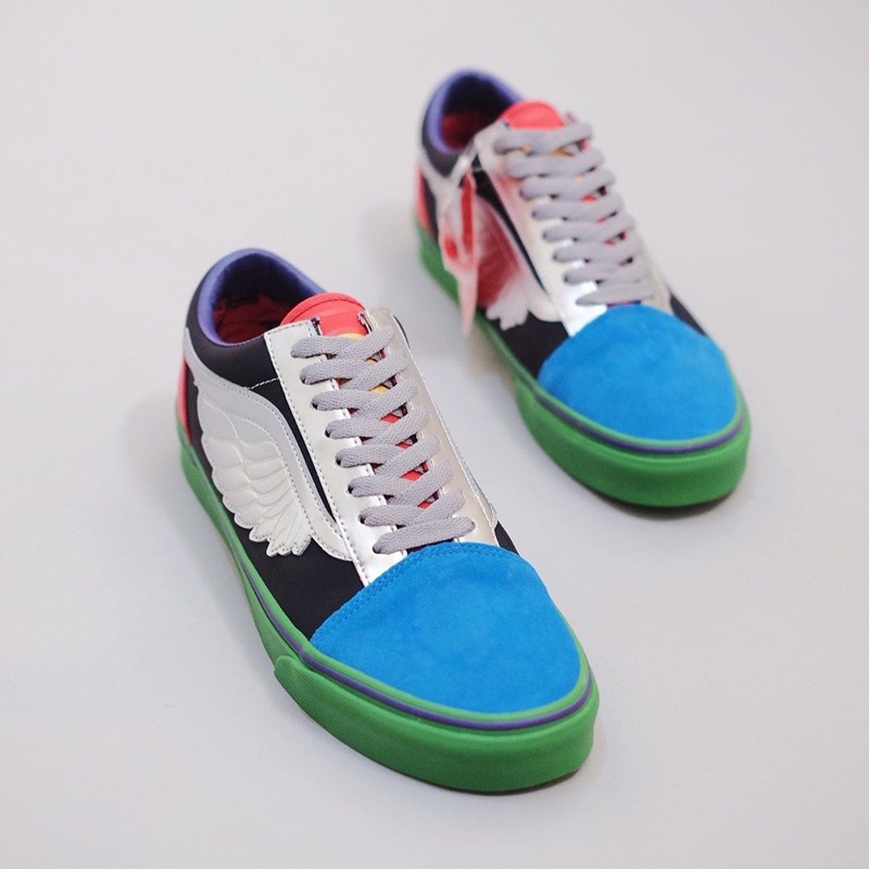 Sepatu Sneakers Vans Old Skool X Marvel Original BNIB