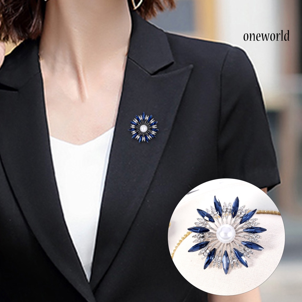 OW@ Brooch Badge Geometry Shape Clothes Accessories Colored Round Rhinestone Inlaid Badges Pin for Celebration