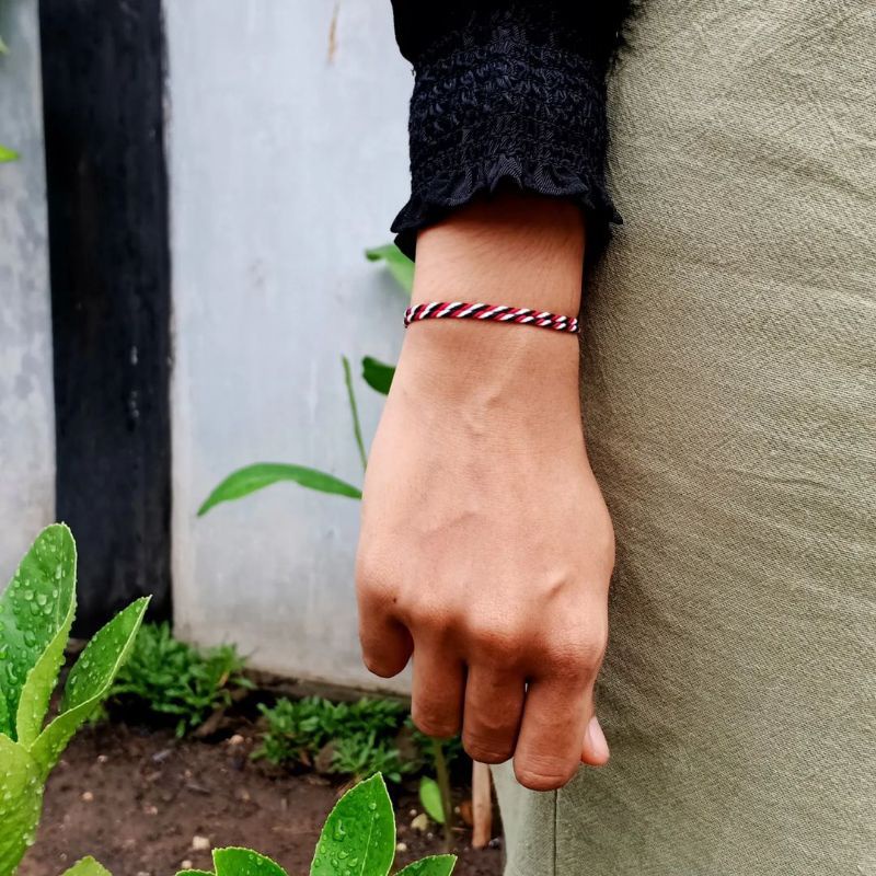 Gelang Tridatu premium!(New) || GELANG TRIDATU BALI TALI SPLIT Gelang Tridatu Polos asli khas Bali Premium Original Tri Datu || Gelang Couple || Gelang Pria Wanita || Gelang Tali Gelang Tridatu Polos asli khas Bali