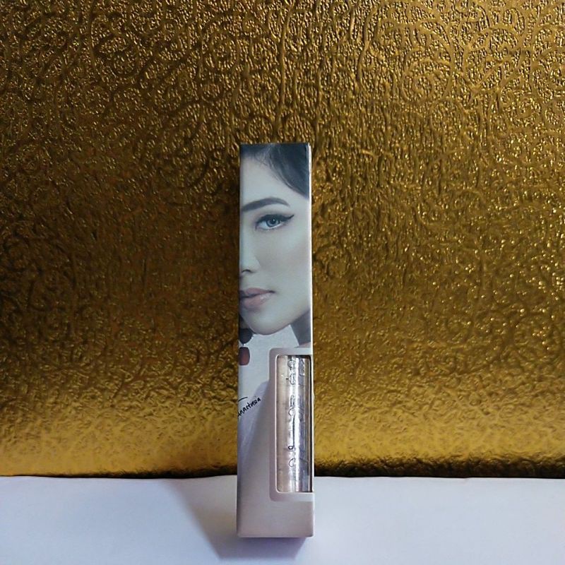 MADAME GIE Fabulous Lava Light Liquid Highlighter