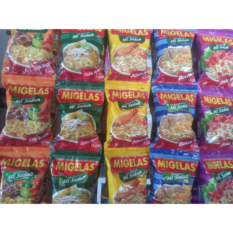 

Mie gelas mie seduh 28 gr 1 renteng isi 10 pcs