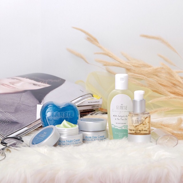 MIA GLANSIE ORIGINAL BPOM ( Paket Acne + Revitalizing Whitening Serum )
