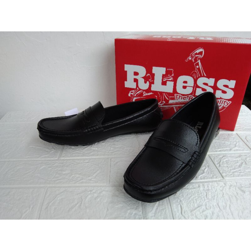 Sepatu Pria Slip On  Casual Mocasin  Kerja Kantor Santai Hitam 39-40