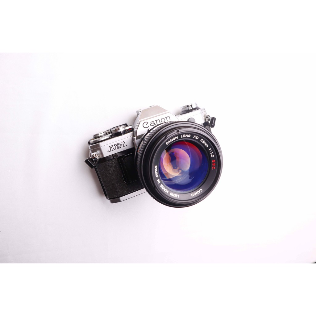 Kamera Analog SLR Canon AE-1 Mint Condition 