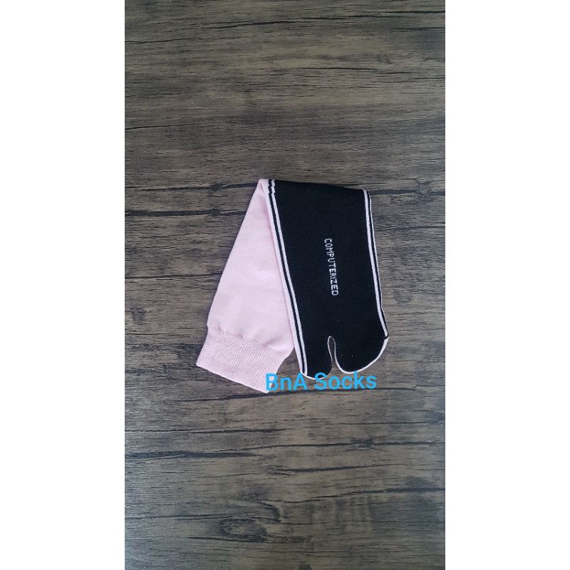 (TERMURAH) KAOS KAKI JEMPOL NILON WANITA MOTIF POLOS MUSLIMAH DEWASA TELAPAK HITAM-7