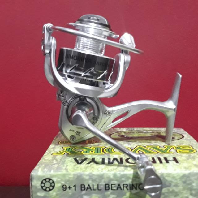 Reel Hinomiya SAVORY 1000