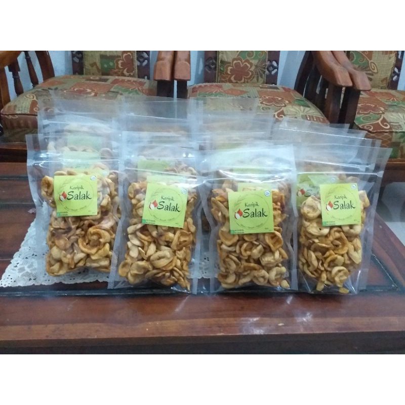 

KRIPIK SALAK 100 grm