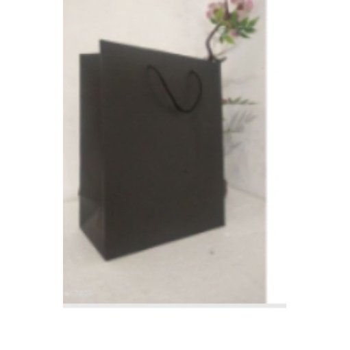 

paper bag polos hitam 20x25cm / paperbag tas kado paper bag kado