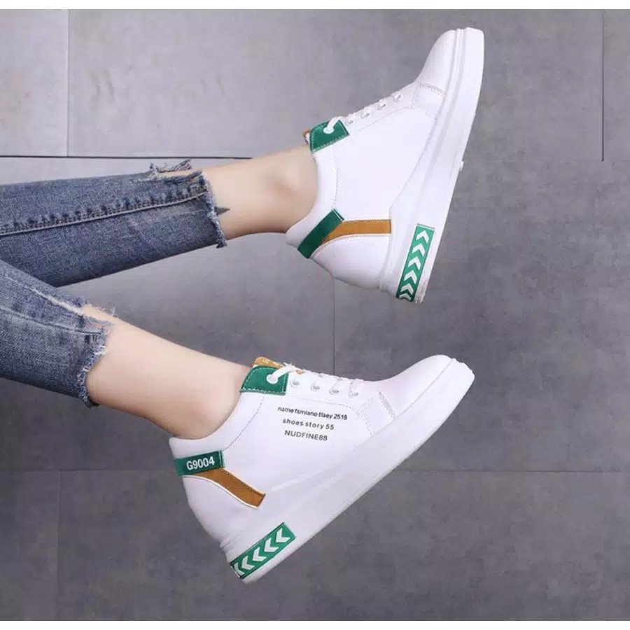 Sepatu Sneakers Tali Wanita Spatu Kets Cewek Casual Olahraga Joging Gaya Perempuan Kekinian Korea Import Terbaru Awet Original Sport Sekolah Premium Mewah Produk Lokal Murah Kualitas Terbaik Simple Putih Hitam Kanvas-Hijau