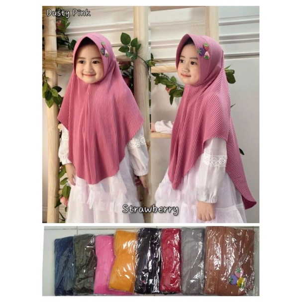 jilbab plisket anak strawberry