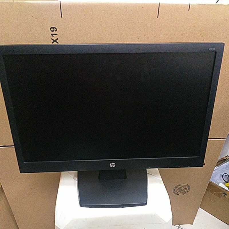 Monitor LED 19 inci Hp V190 V193B