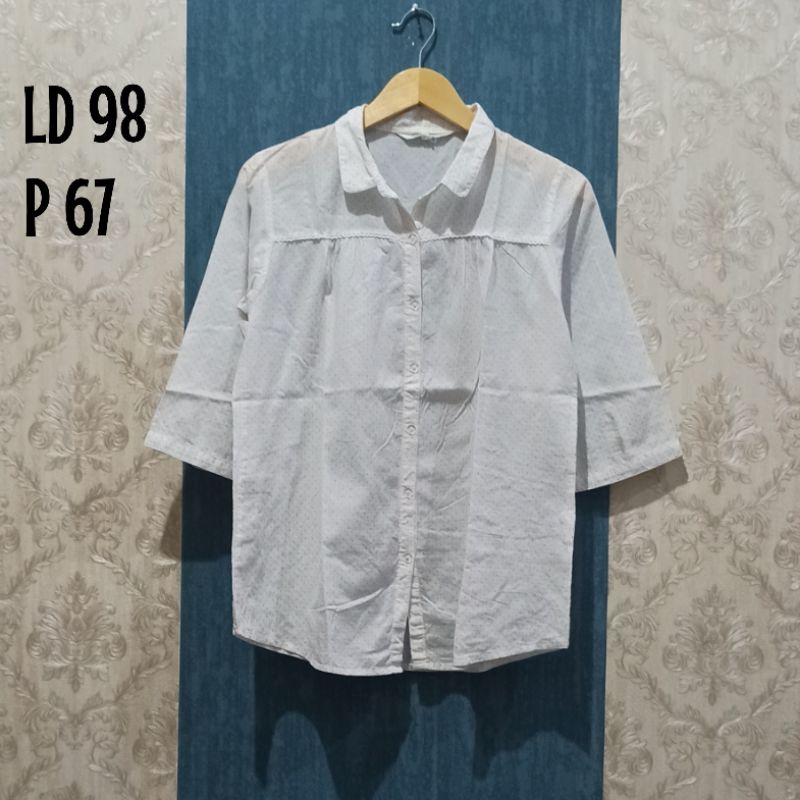 Kemeja Wanita Preloved / Thrift-Putih bintik