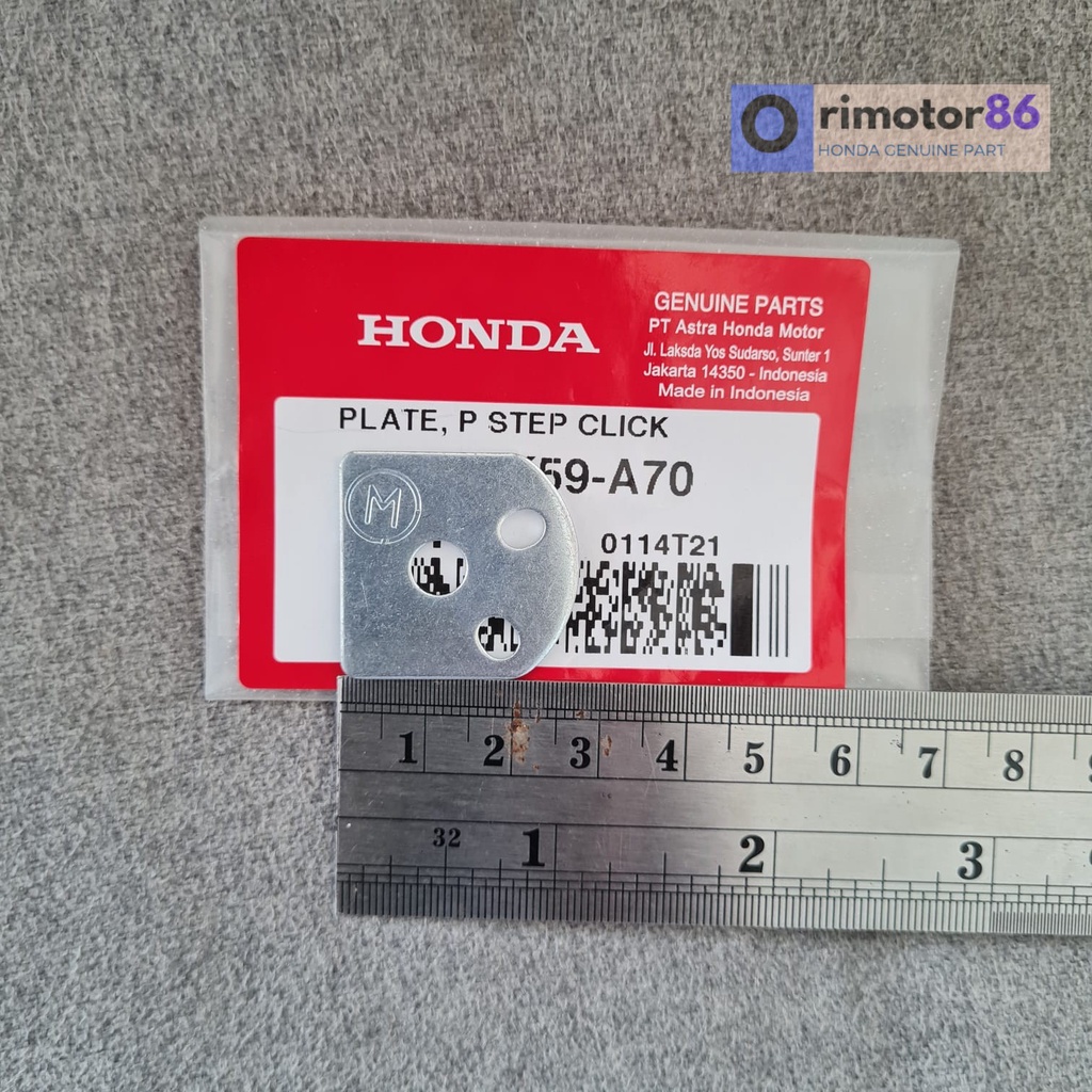 Plate P Step Click Vario 125 Original Honda AHM