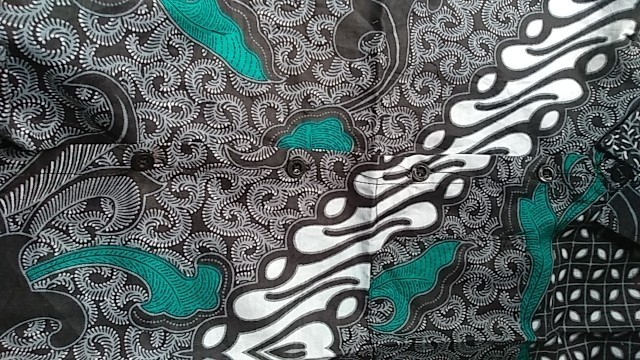 Batik Couple Keluarga Ori Uzla Collection Motif Cenderawasih Abu