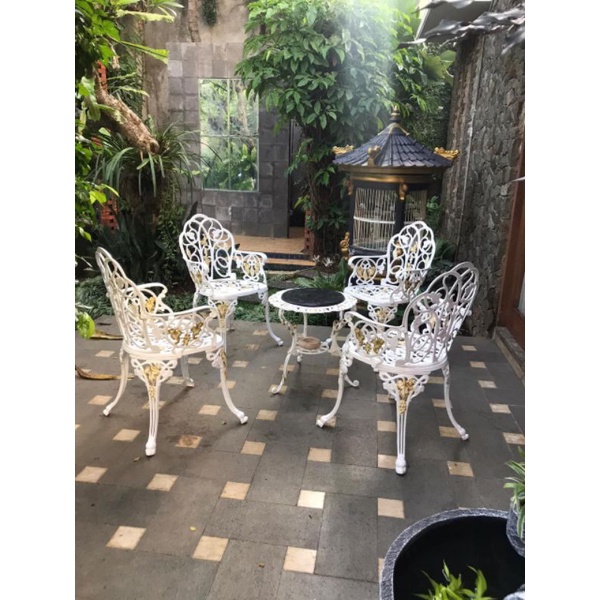 Meja Kursi Teras Granit Besi Ukir