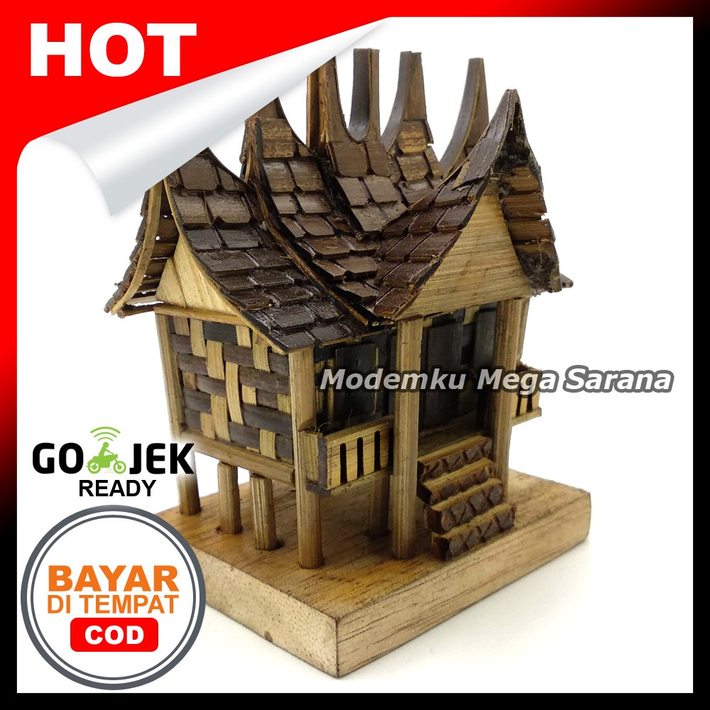 Hiasan Dashboard Mobil Miniatur Rumah Adat Mini