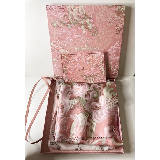 PRELOVED - BUTTONSCARVES WAVES SATIN warna SWEETY, best seller