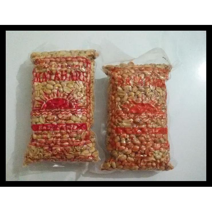 

HOT SALE Kacang Bali Matahari Aneka Rasa Asin & Manis 450 Gram - ASIN terjamin