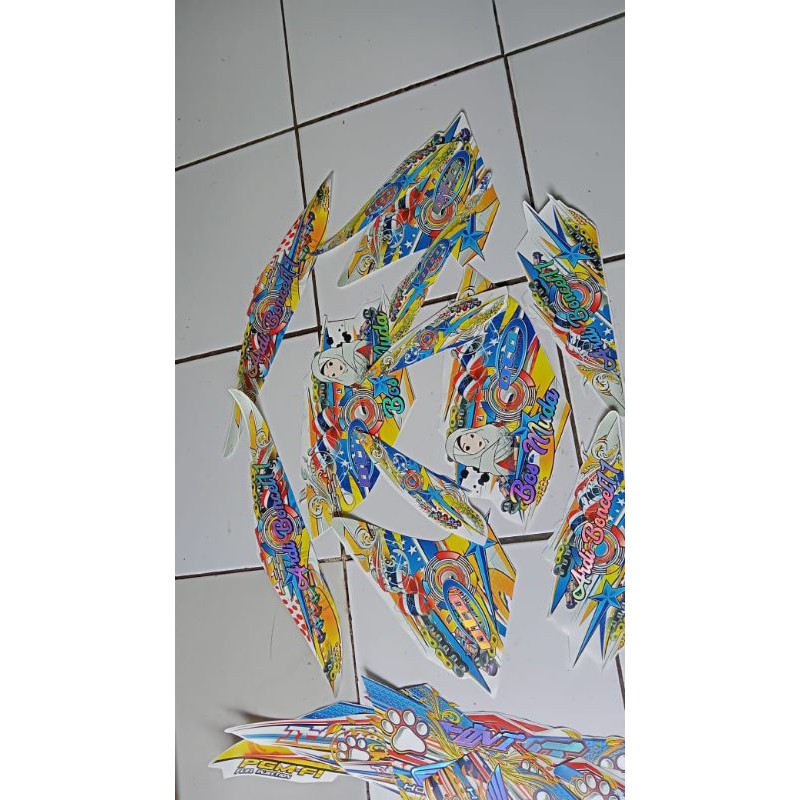 STRIPING VIXION NEW TRANSPARAN HOLOGRAM