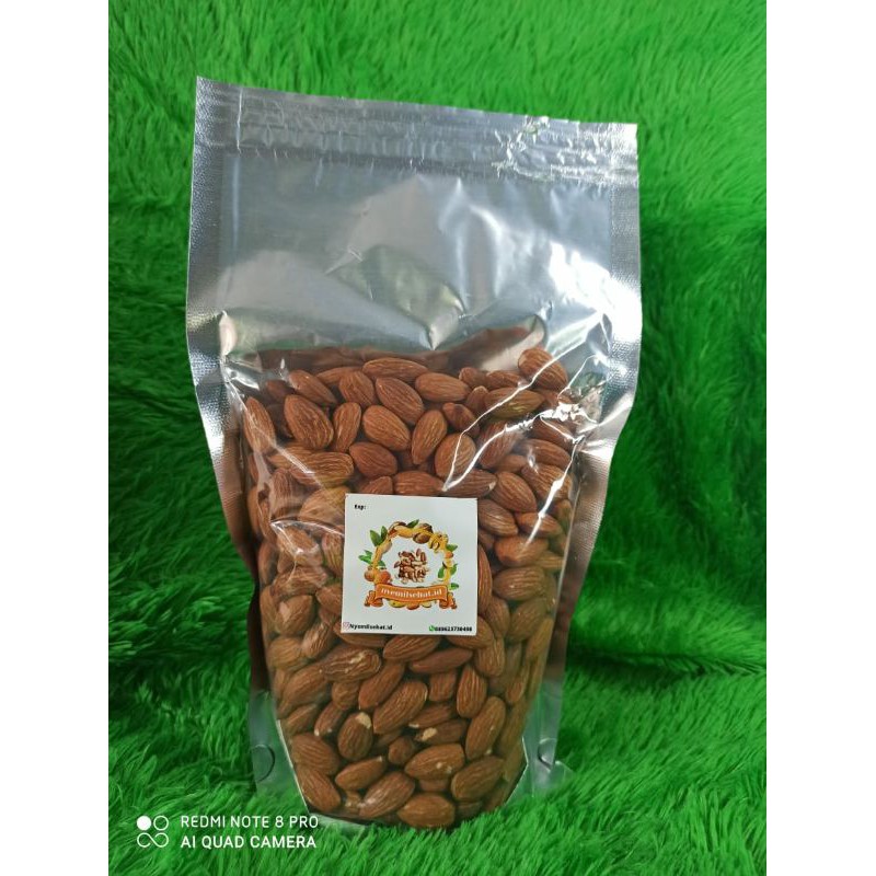 

Almond Natural Panggang 500gr- ALMONESIA