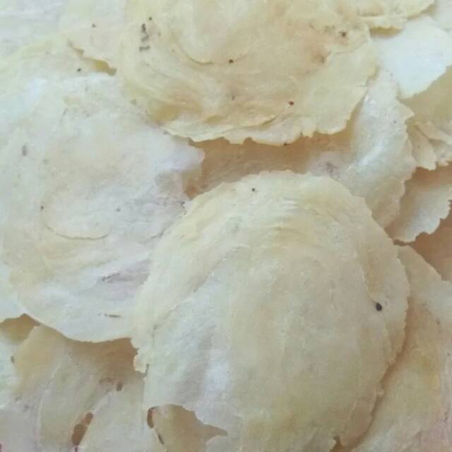 

Emping melinjo asli limpung..1/2kg yg kecil atau besar ready