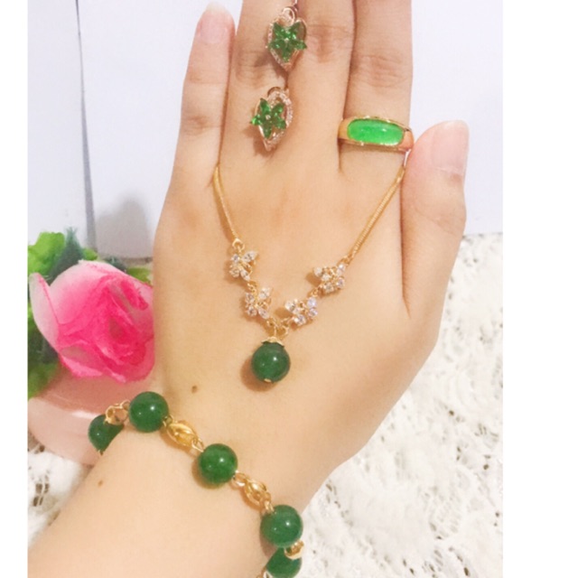 set giok gelang giok rantai kalung giok asli 88