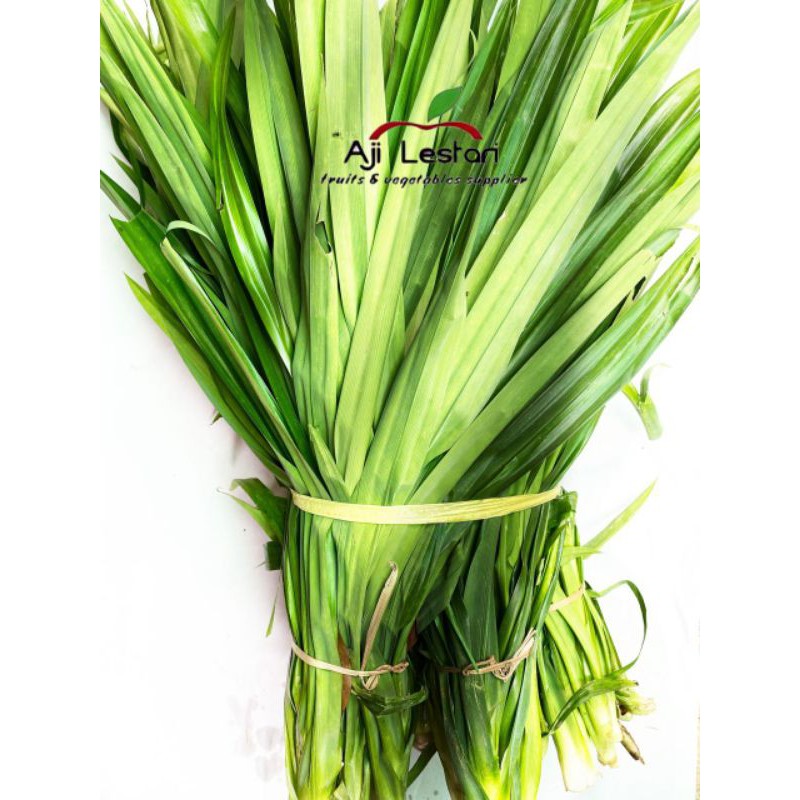 

DAUN PANDAN 100 gr