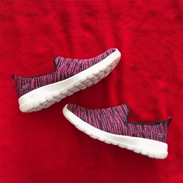 SKECHERS GO WALK JOY NIRVANA