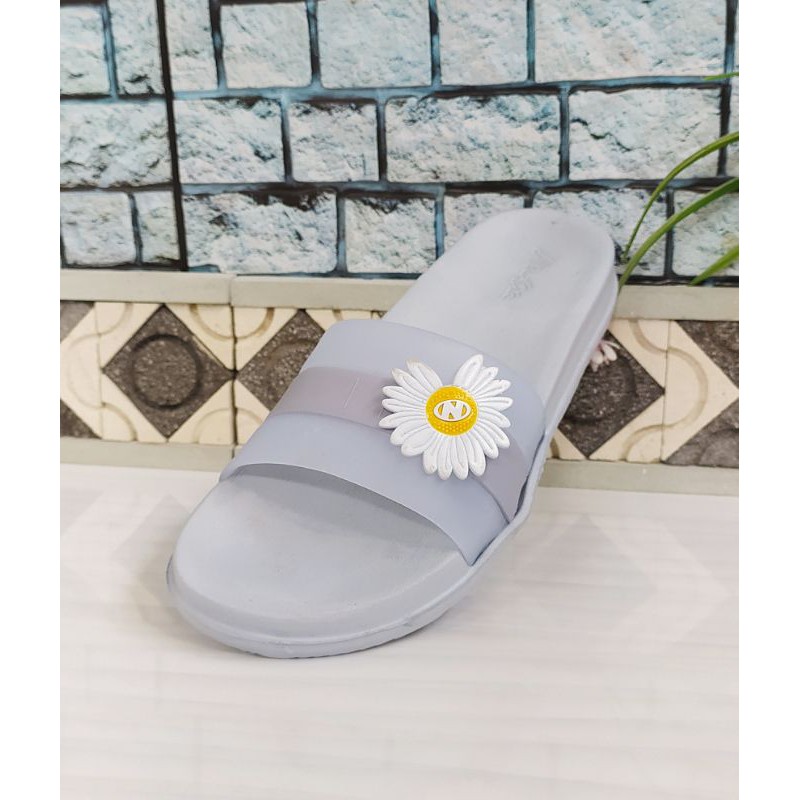 SANDAL SLOP KARET WANITA NEW ERA LB E5116 SIZE 36-40 100% RINGAN LENTUR-3