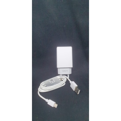 CHARGER ORIGINAL100% KWALITAS ASLI COPOTAN HP OPPO A57, A83, A71, A39, A37, A3s, A7, A5s, Neo7, F5, F5 Youth, F3, F3 plus, F1, F1+ , F1s Cas Ori Bawaan HP Fast Charging AK933 Kabel Micro Usb [tc oppo 2a bt]