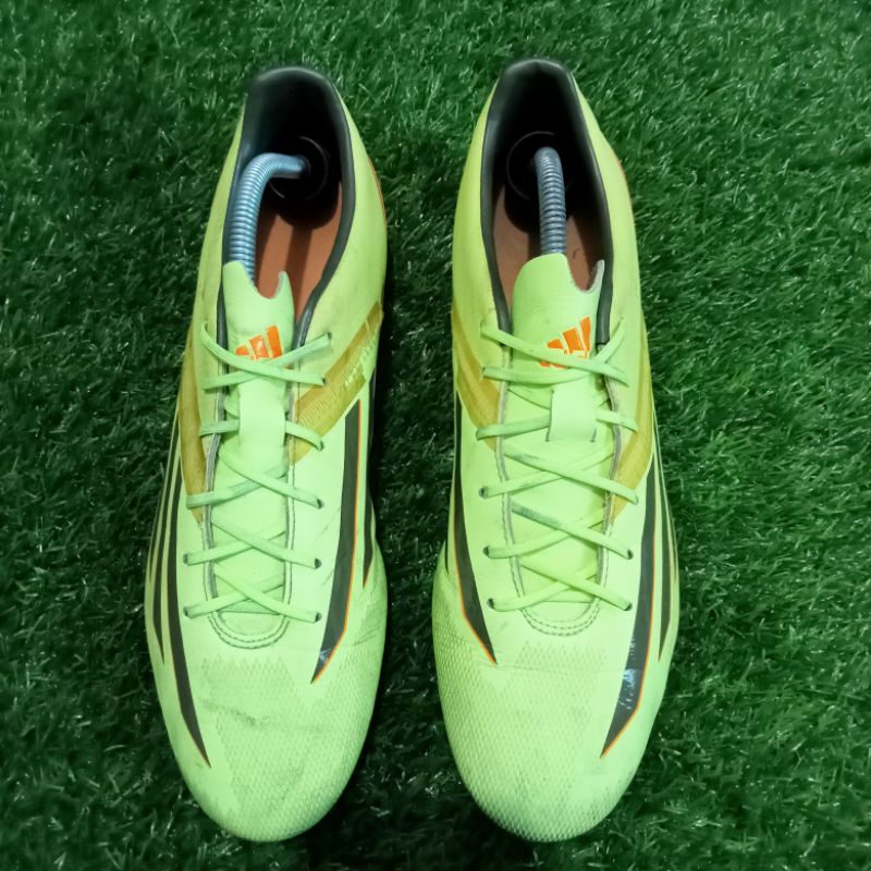 Adidas F30 ADIZERO FG