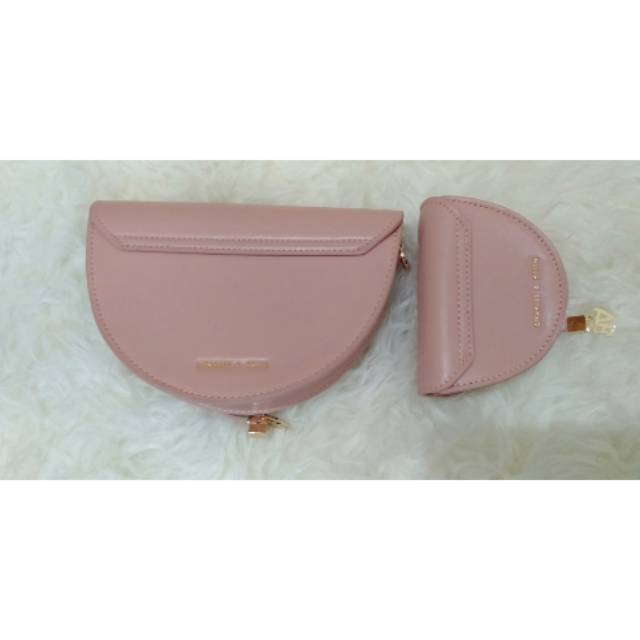 Tas Charles keith pink