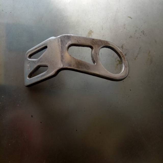 Dudukan lampu sepeda onthel