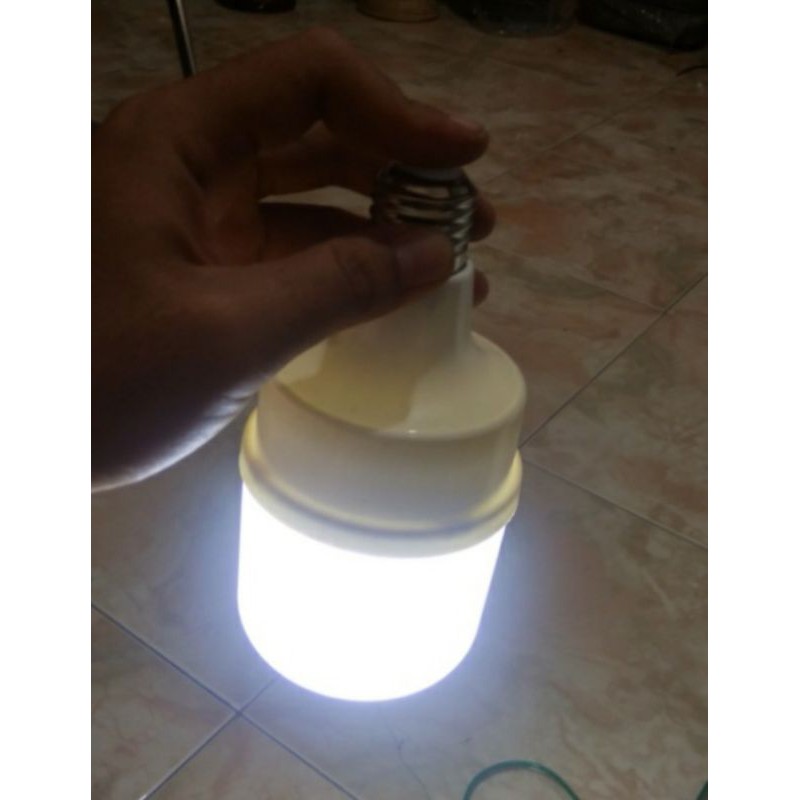 Bohlam Lampu Ajaib 28 W  Jumbo Tetap Nyala Lama Walau Listrik  Mati/Lentera malam / Emergency Lamp