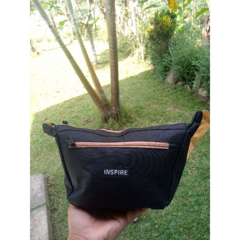 Tas Selempang Trendy Black Mini Pria Wanita Inspire Dikie Keren Murah -BG111