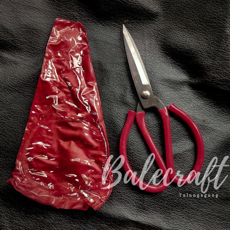 gunting tajam kuat bisa untuk penjahit kain kertas seng aluminium kawat ada 2 size besar dan sedang