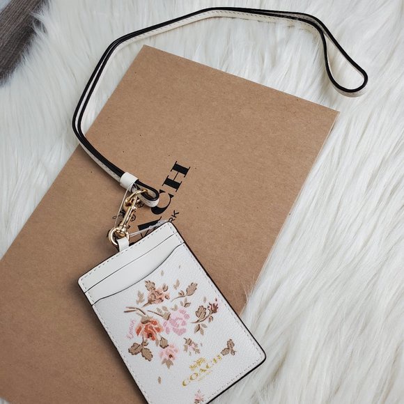 

Coach Id Lanyard With Rose Bouquet Print Chalk