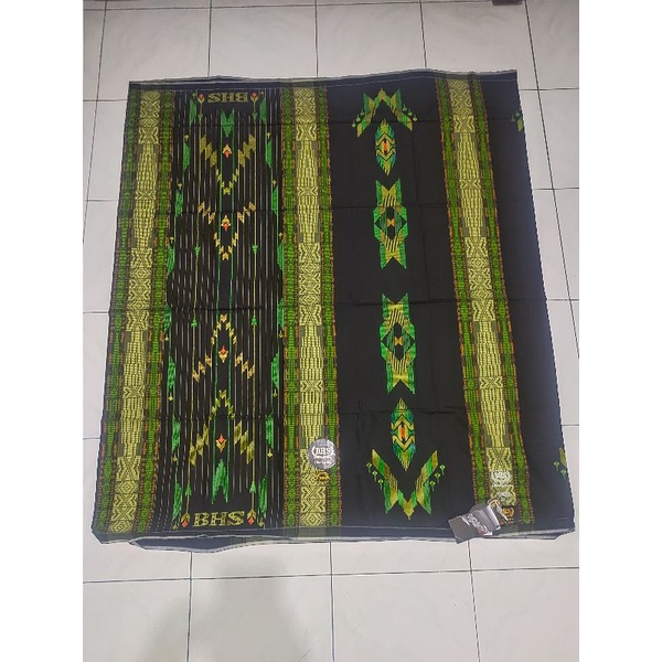 SARUNG BHS SGE MASTPERPIECE GOLD HITAM HIJAU (SOLD)