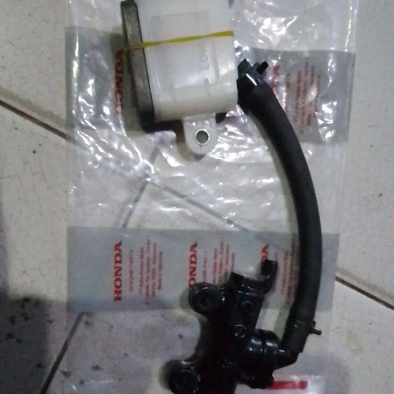 tonjokan master kaliper belakang blkg Mega pro fi new mono cb 150r Sonic 150 original