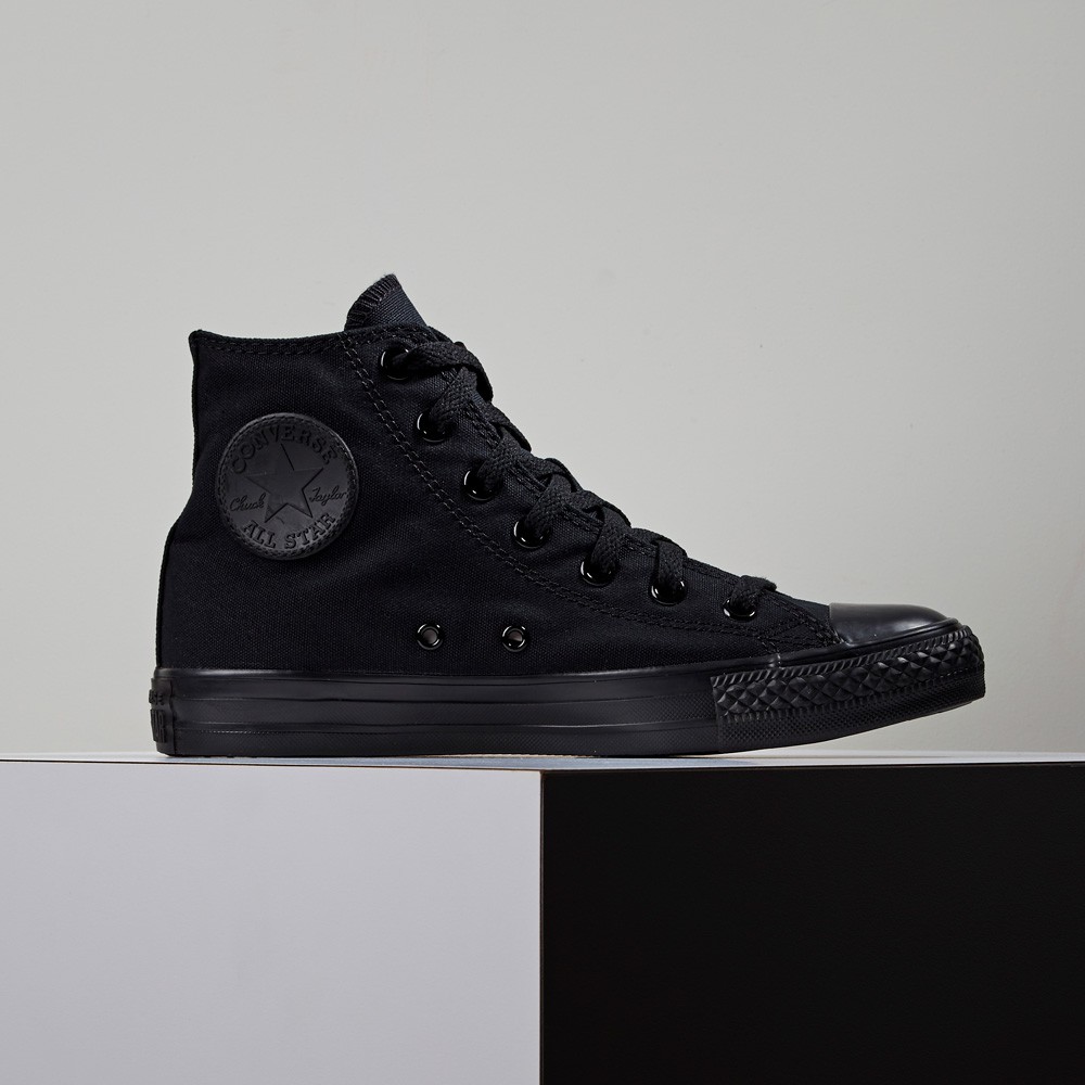 sepatu chuck taylor all star