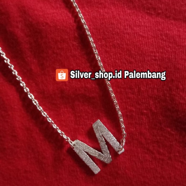 Kalung inisial gisel perak asli 100%