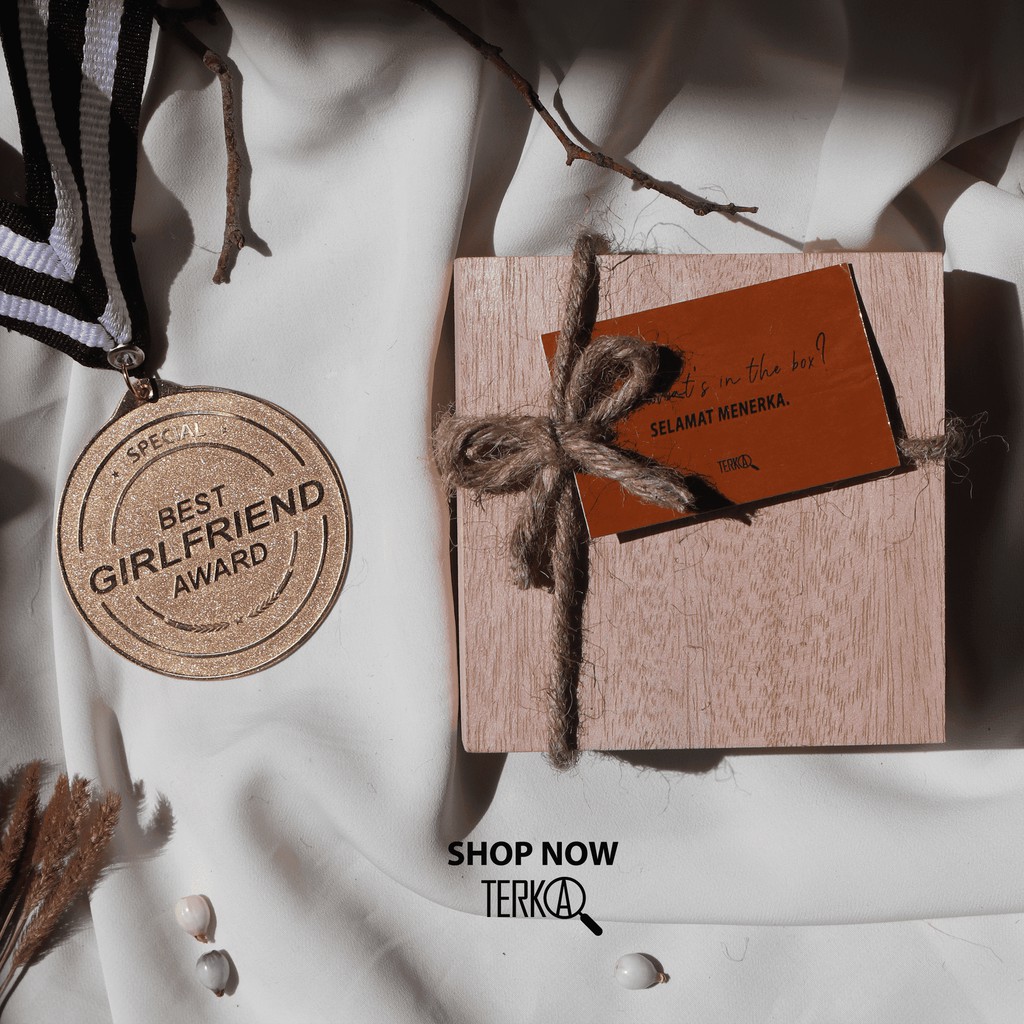 

Best Girlfriend Medali // Medali Kado // Hadiah Ulang Tahun Cewek // Hadiah Ulang Tahun Pacar