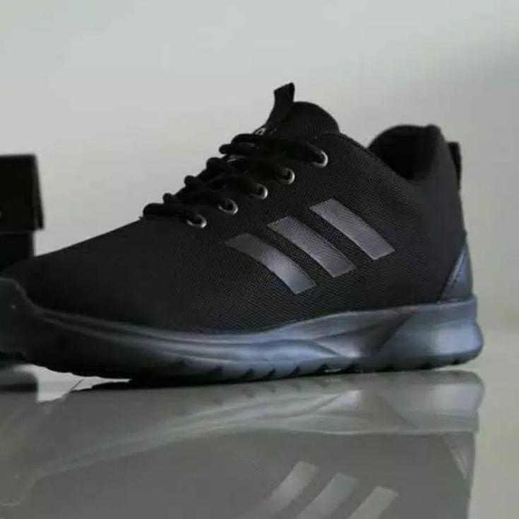 Recomended.. SEPATU FULL BLACK ADS SEPATU PRIA FULL BLACK TERLARIS / SEPATU POLOS HITAM / SEPATU HIT