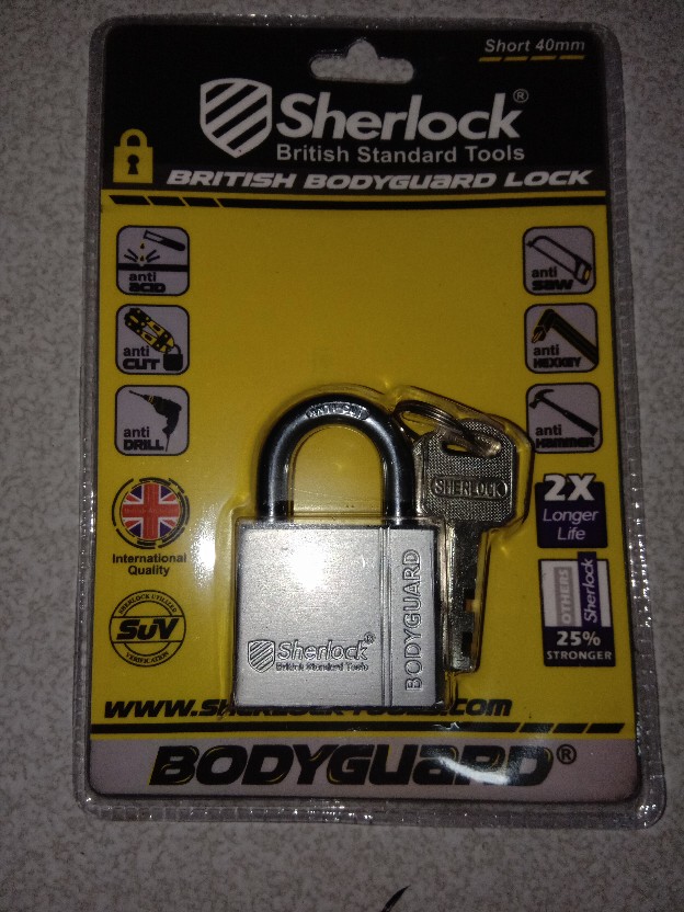 Gembok Anti Cairan Setan Anticut 40mm Pendek Sherlock