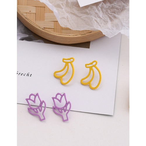 LRC Anting Tusuk Fashion Contrasting Color Banana Flower Alloy Hollow Earrings