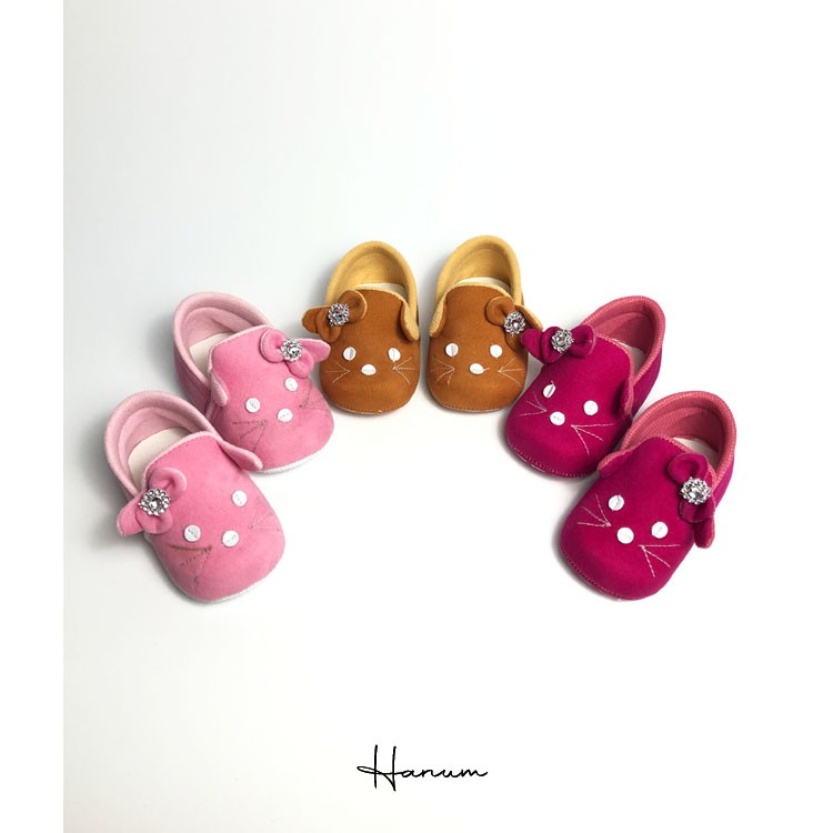 Hanum - Sepatu Anak Bayi Baby Shoes Prewalker Perempuan Casual